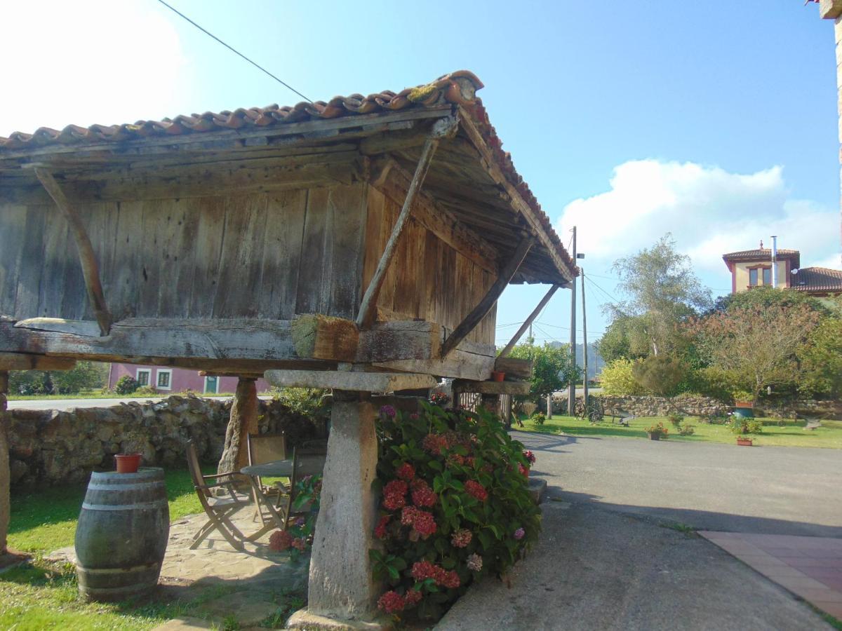 Casa Barreta Hostal Villaviciosa  Exterior foto